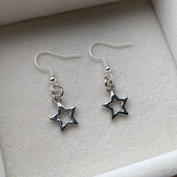 Handmade Silver Star Earrings - Picture 3 of 13